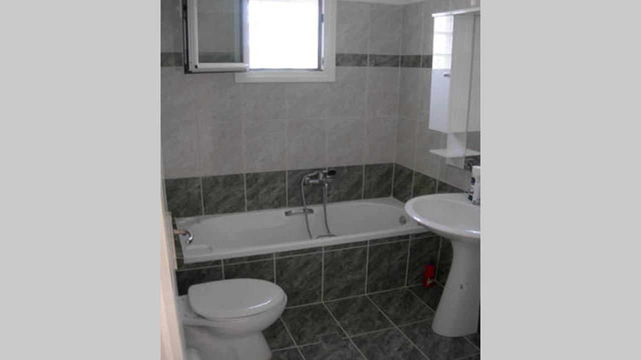 דירות Khelmáta Theasis House מראה חיצוני תמונה